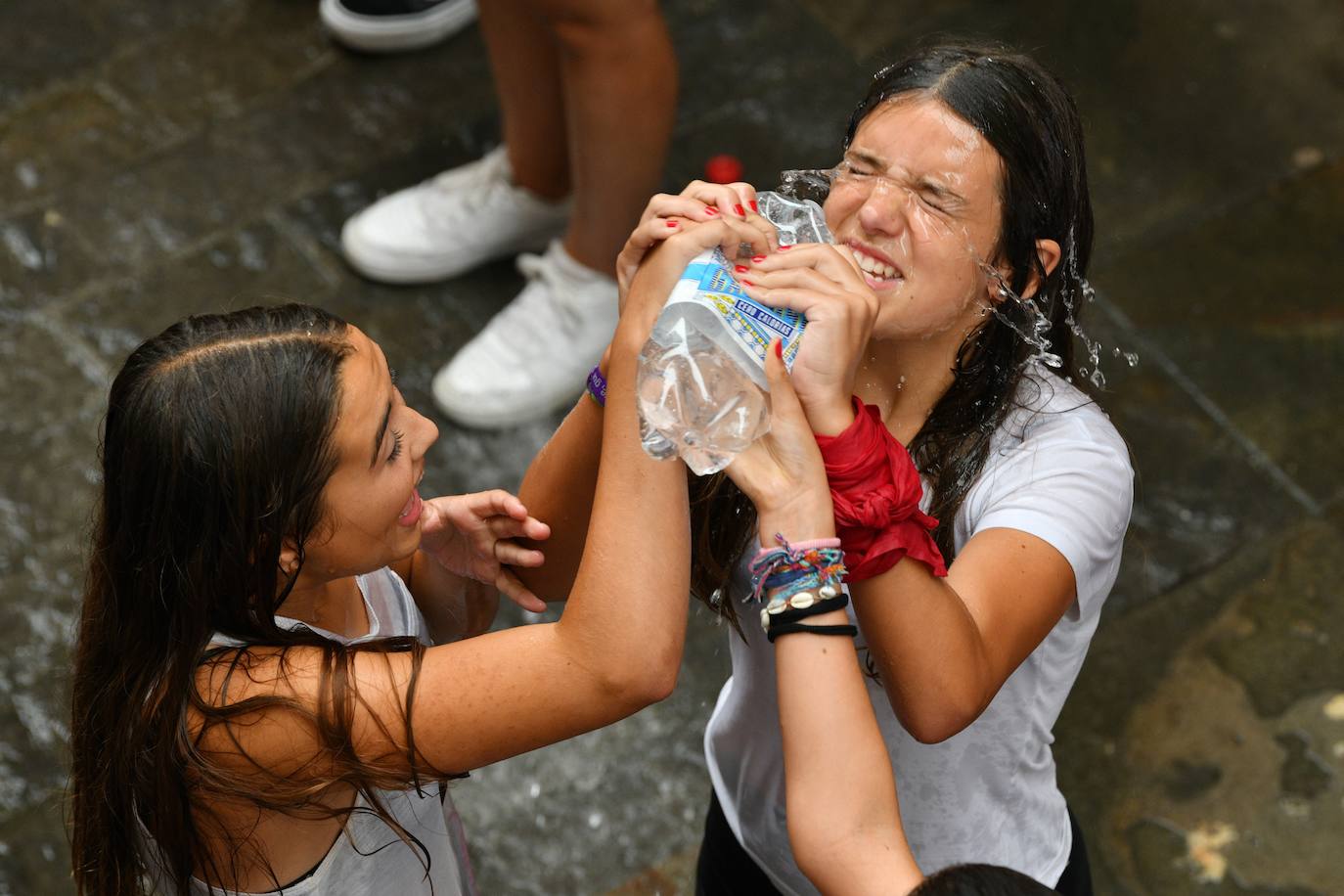 El chupinazo de Deba, en imágenes