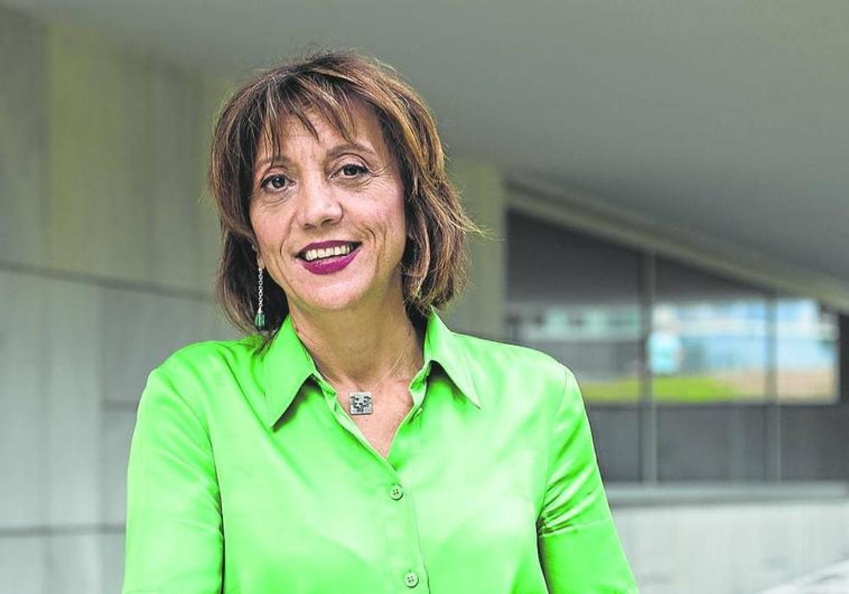 La rectora, Eva Ferreira, en las instalaciones del Paraninfo de la UPV/EHU, en Bilbao.