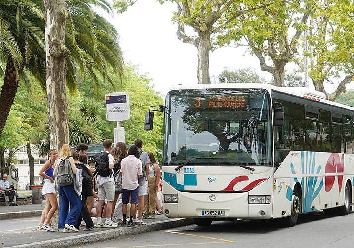 Un hombre fue condenado a seis meses de prisión por morder a un conductor de autobús de la línea 3.