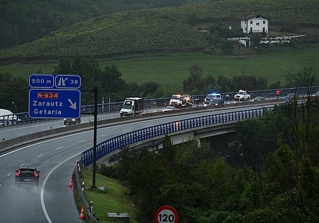 Accidente en la AP-8, a la altura de Zarautz,