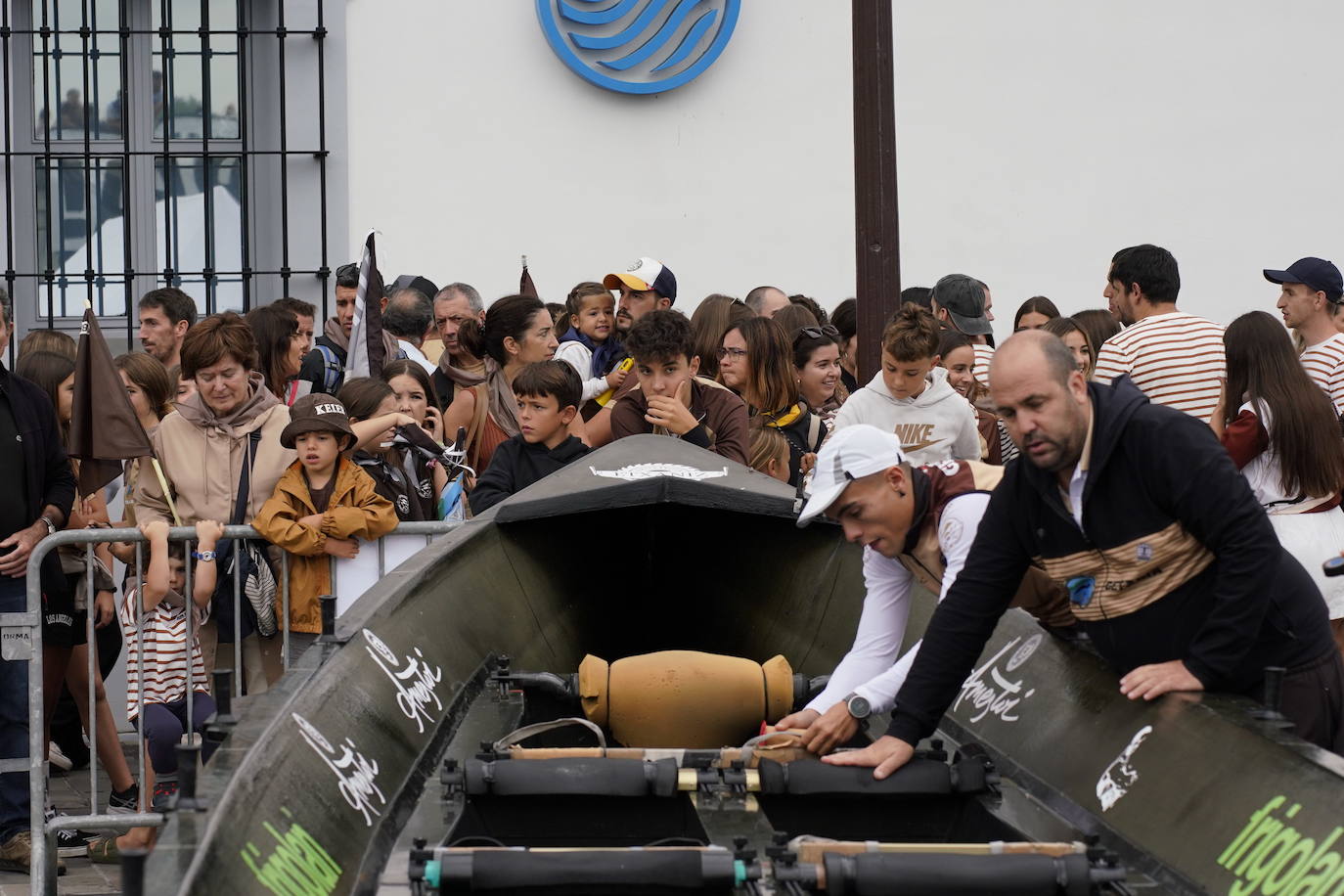 Gran ambiente en Donostia en la primera jornada de la Bandera de La Concha