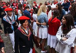 Desfile de la compañía Jaizkibel el pasado año en el Alarde de Hondarribia.