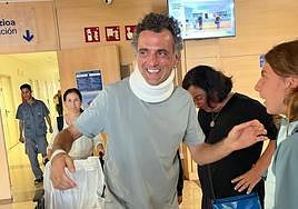 Enrico Baldina cuando recibió el alta en el Hospital Donostia. «Me han tratado fenomenal».