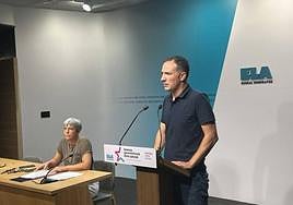 Mitxel Lakuntza, secretario general de ELA, en la rueda de prensa de este jueves.