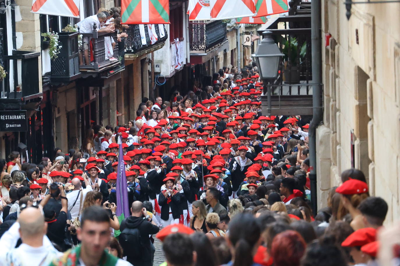 Fiesta de la compañía Jaizkibel