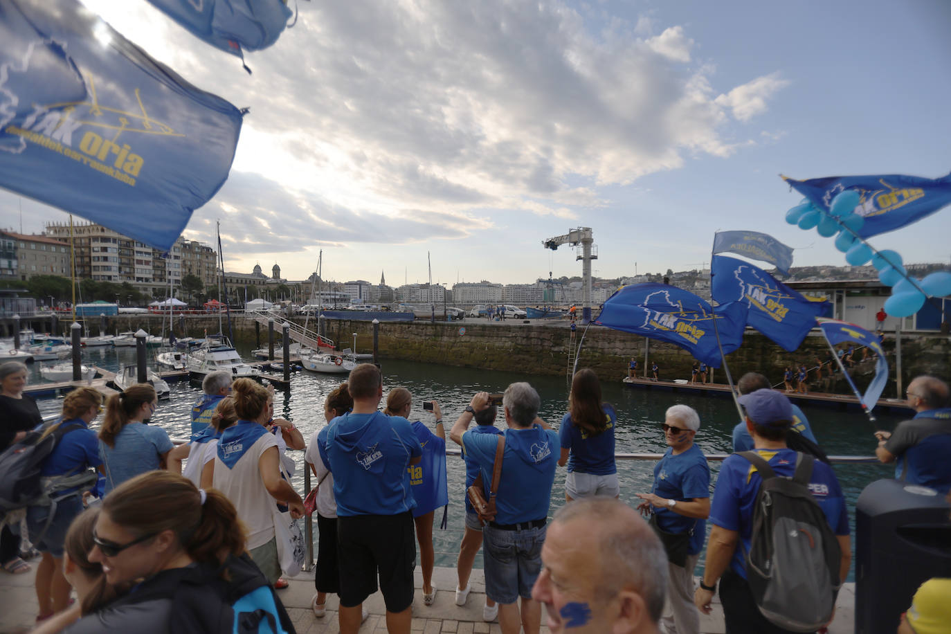 Las aficiones toman Donostia en el gran día del remo