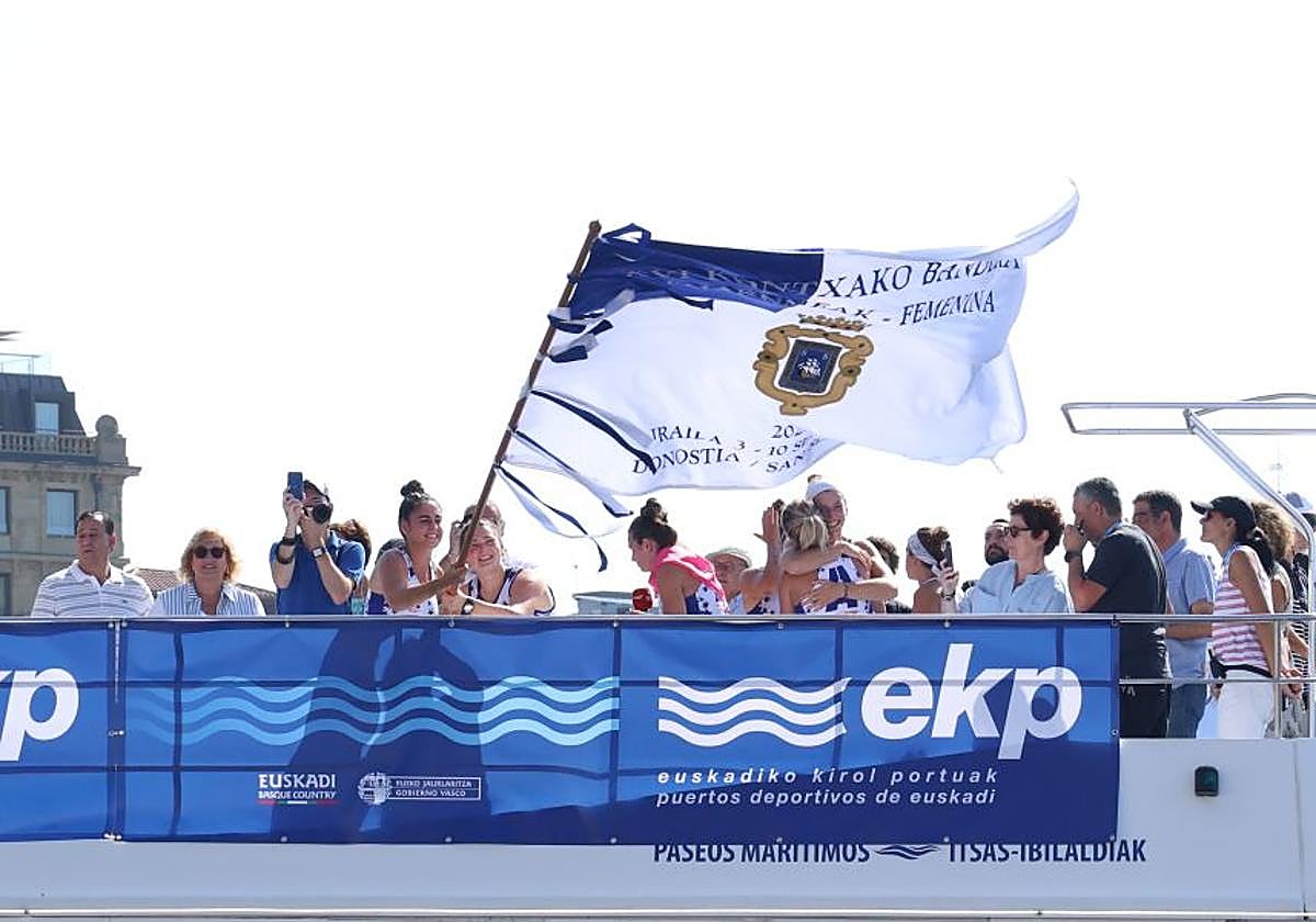 Arraun Lagunak celebra su victoria