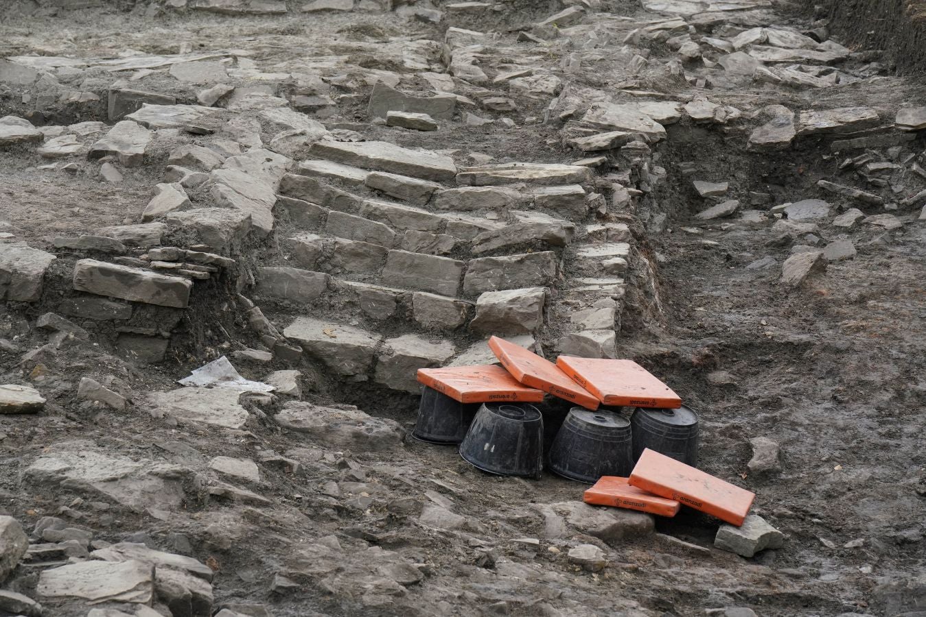 Siguen los hallazgos en Irulegi