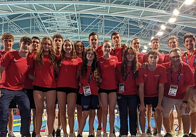 Nahia Garrido junto al resto de la selección nacional que participó en los Mundiales junior de Israel a principios de septiembre.