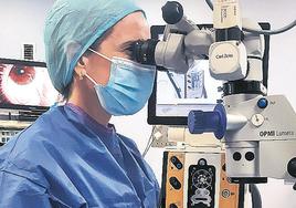 Dra. Itziar Martínez Soroa, especialista en córnea, cristalino y refractiva