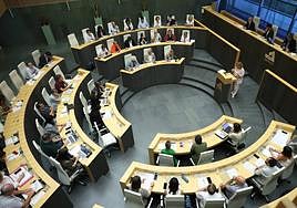 Pleno de Juntas Generales, este miércoles.