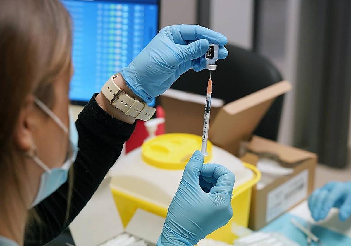 Salud abona 222 millones al año a la sanidad privada