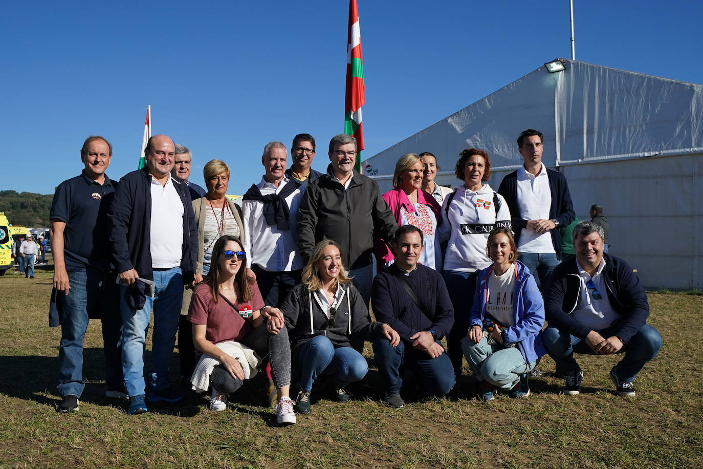 El Alderdi Eguna convoca a miles de personas en Foronda