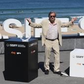 'Jo, qué día': el baño en la playa de Griffin Dunne y otros chapuzones