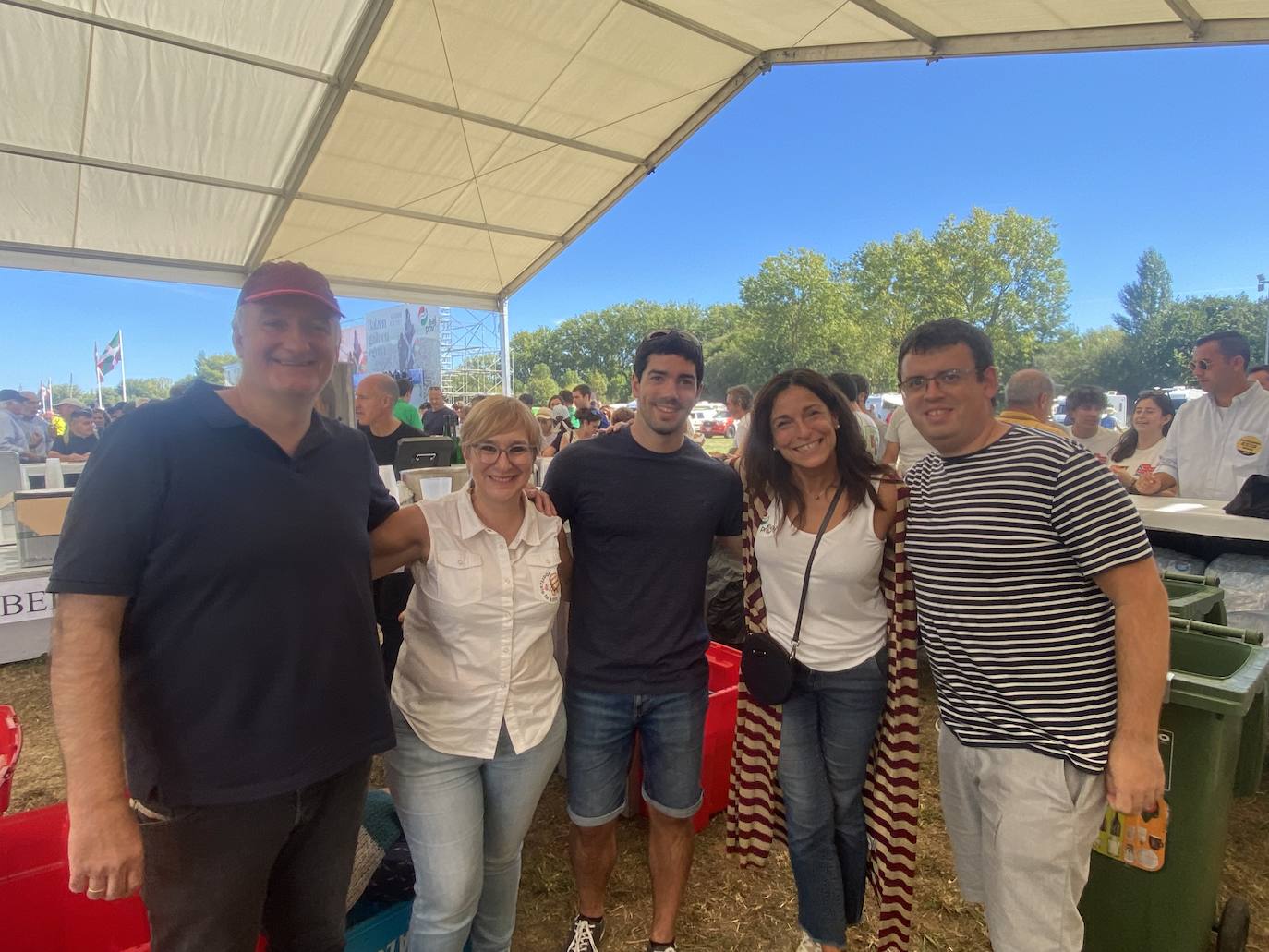 Día de reencuentros y de cumpleaños en Foronda