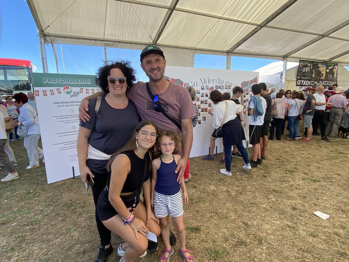 Día de reencuentros y de cumpleaños en Foronda