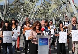 Idurre Eskisabel, Kontseiluko idazkari nagusia, euskalgintzako eragileekin egindako agerraldian.