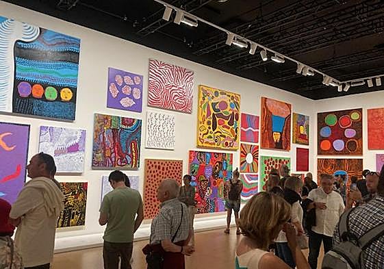 Exposición dedicada a Yayoi Kusama en el Museo Guggenheim de Bilbao.