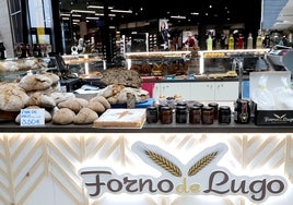 Forno de Lugo, una panadería especializada en productos gallegos en el centro comercial de Garbera.