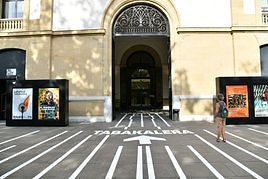 La última hornada. El Centro de Cultura Con-temporánea acoge el noveno año del programa Ikusmira Berriak, en el que están María Alché y David Pérez Sañudo.