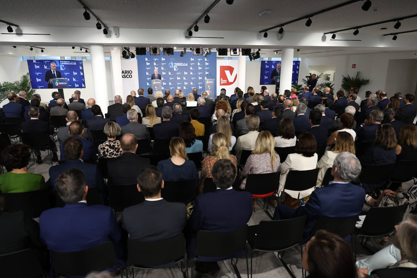 Cita con la actualidad en DV Gunea