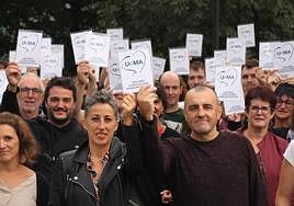 «Oldarraldi judizialari erantzun» eta azaroaren 4ko manifestaziora joateko deia egin du UEMAk