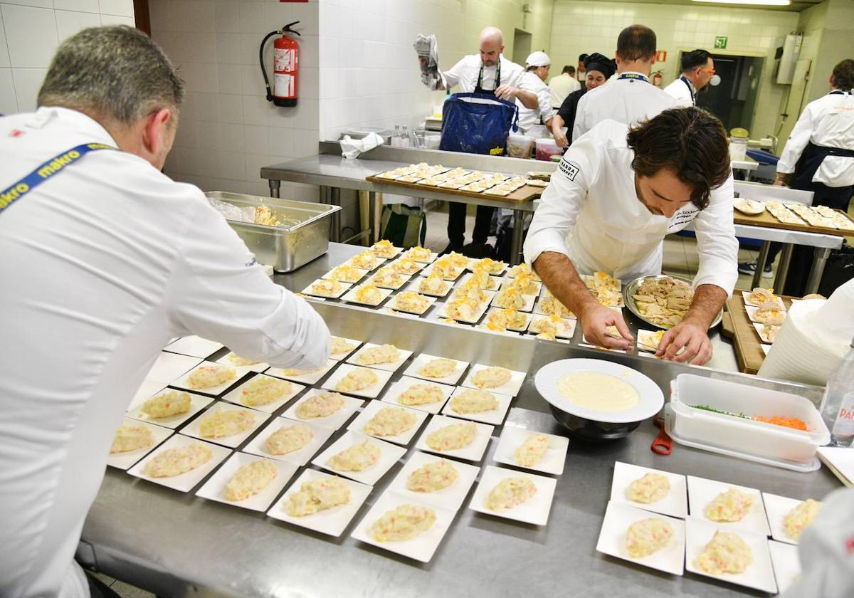 Las claves para lograr una ensaladilla &#039;top&#039; y el dilema de los guisantes
