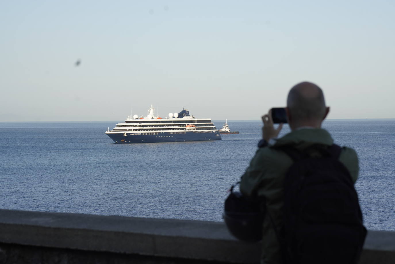 Un crucero en la bahía donostiarra