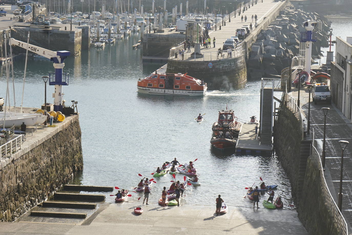 Un crucero en la bahía donostiarra