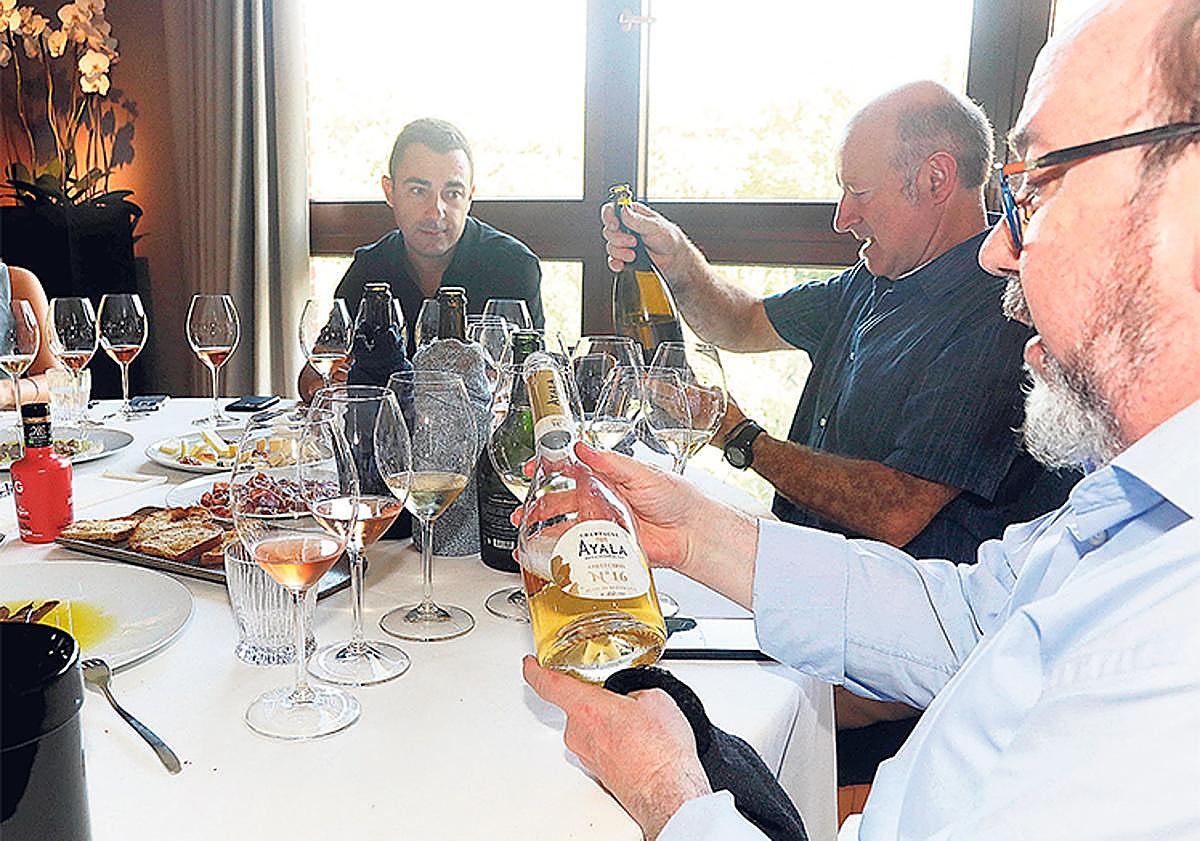 Imagen principal - Cata de champagnes: ¡Brindemos con champán!