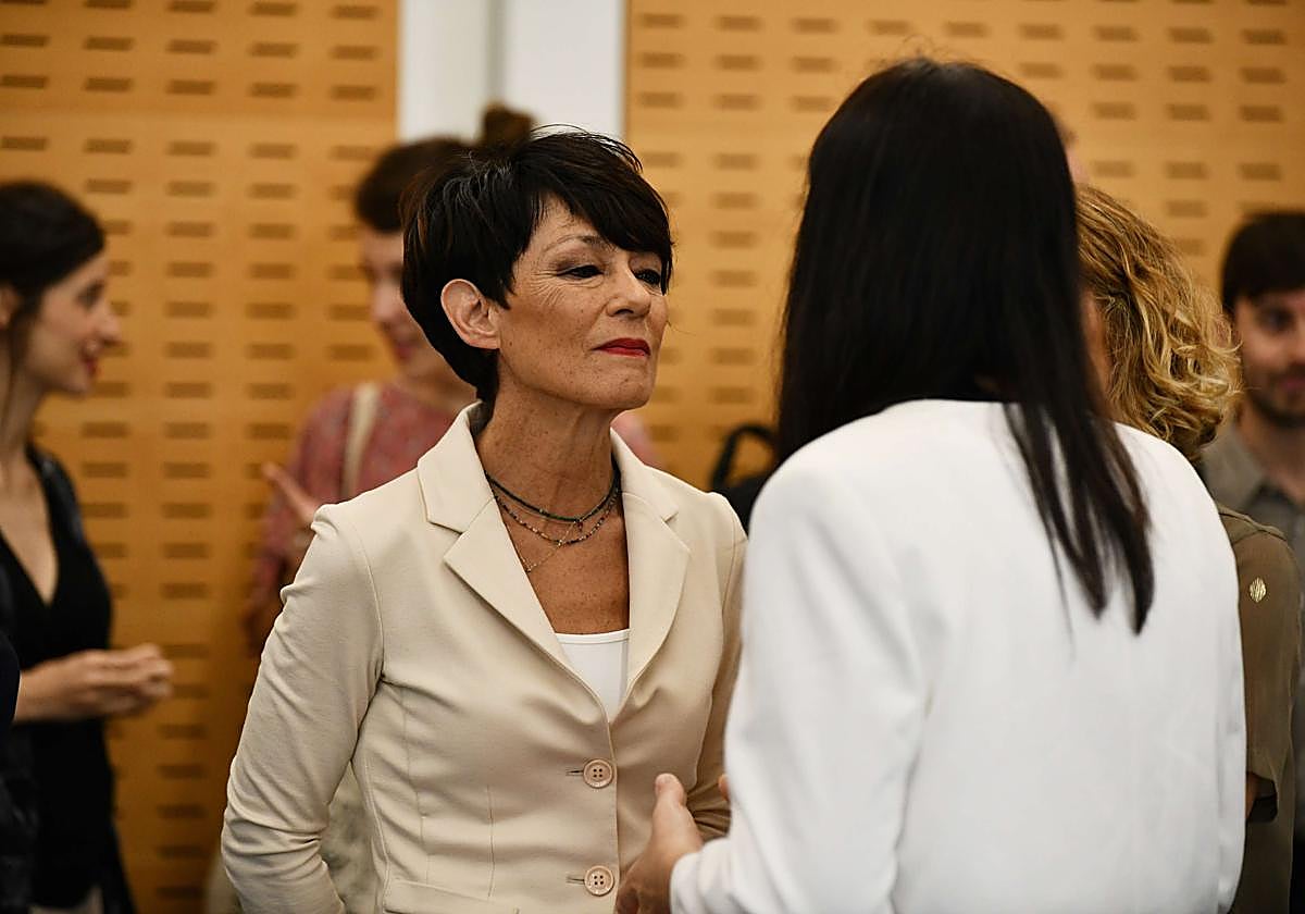 La portavoz de EH Bildu, Maddalen Iriarte, en una sesión en las Juntas Generales de Gipuzkoa.