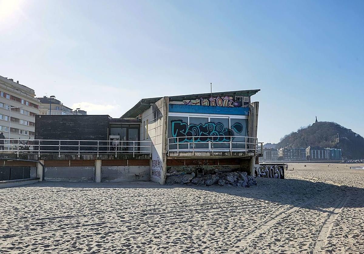 La Guardia Municipal ha desalojado los bajos del ZM más de cien veces este año