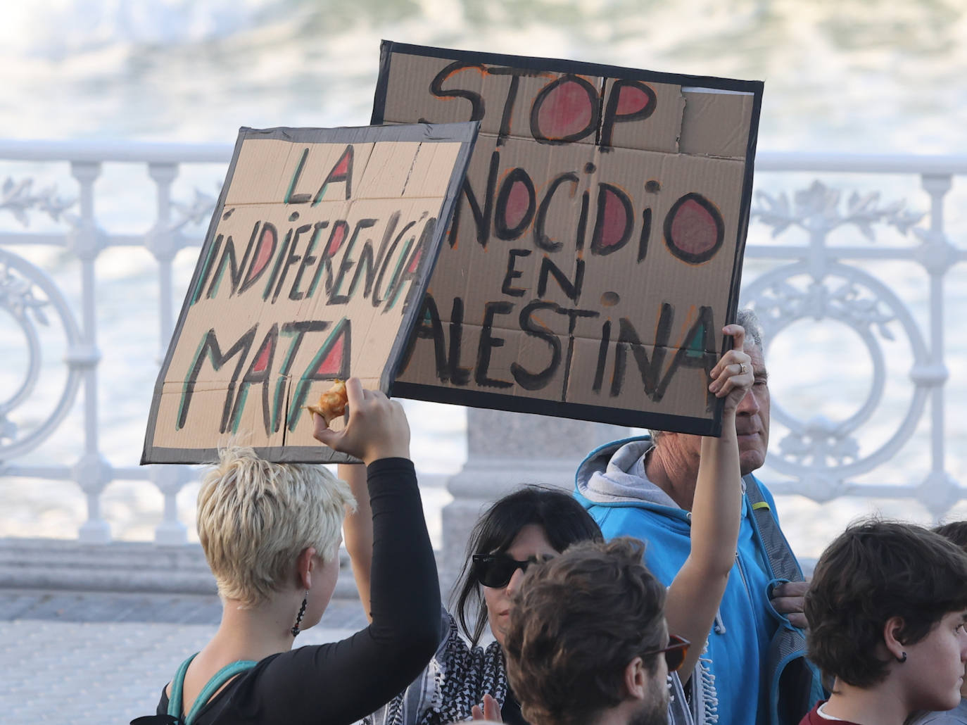 Donostia se echa a la calle en apoyo al pueblo palestino