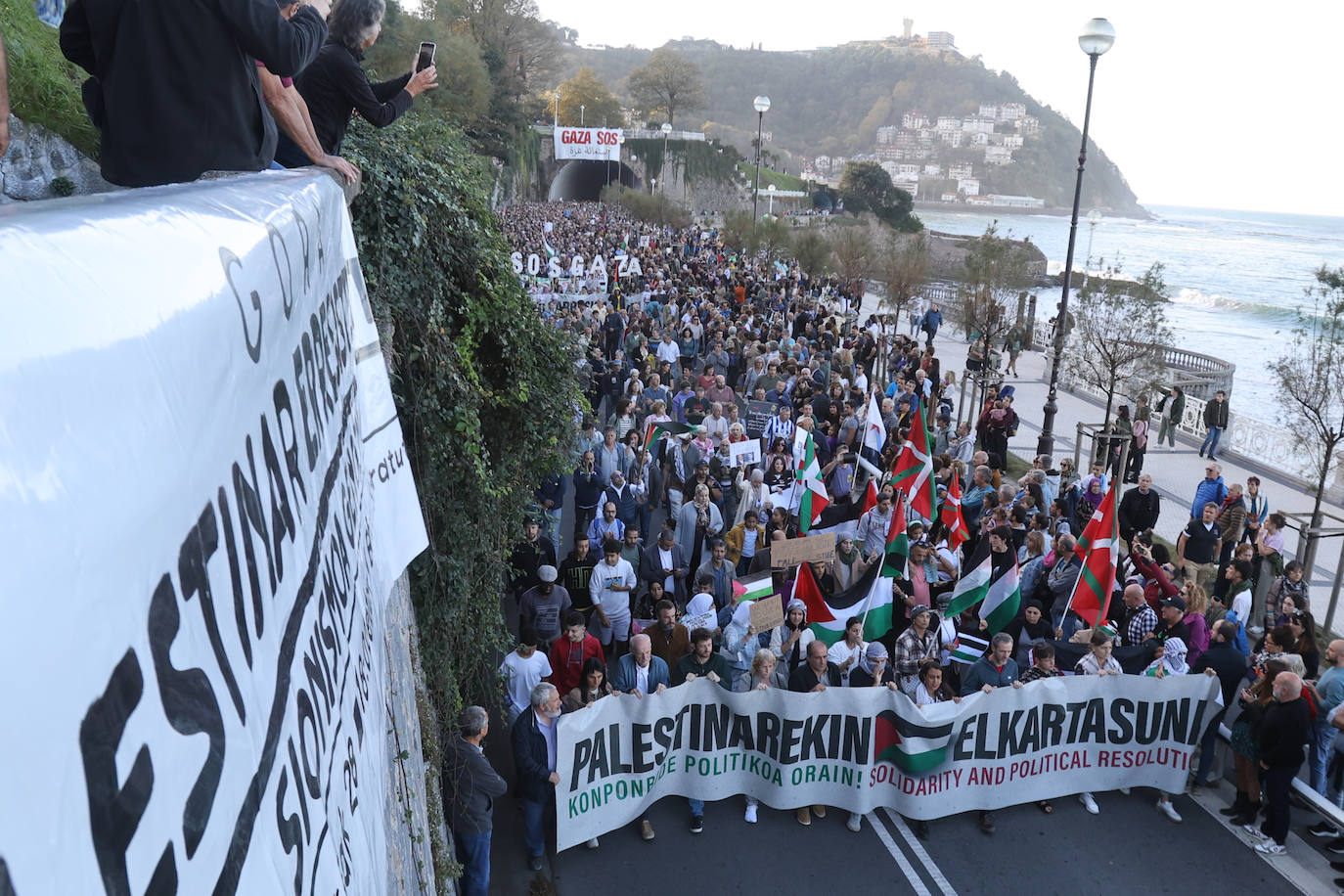 Donostia se echa a la calle en apoyo al pueblo palestino