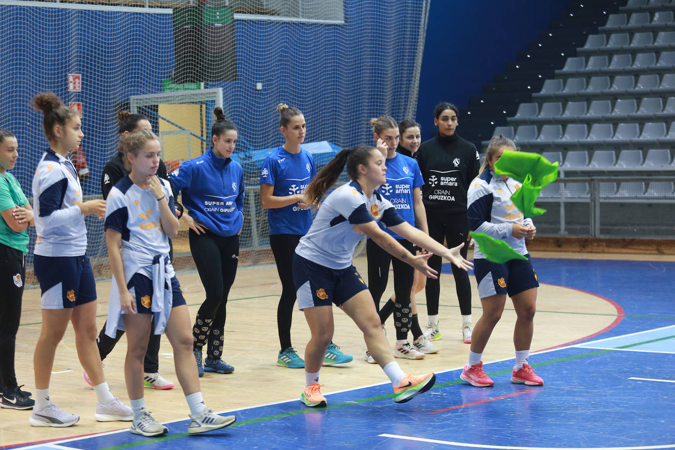 Bera Bera y Real Sociedad se citan sobre el parqué