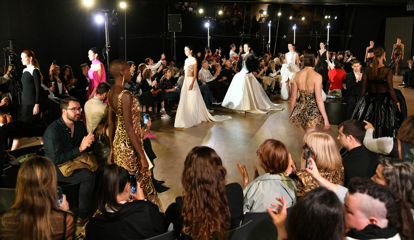 Isabel Sanchis se estrena en San Sebastián Moda Festival a lo grande