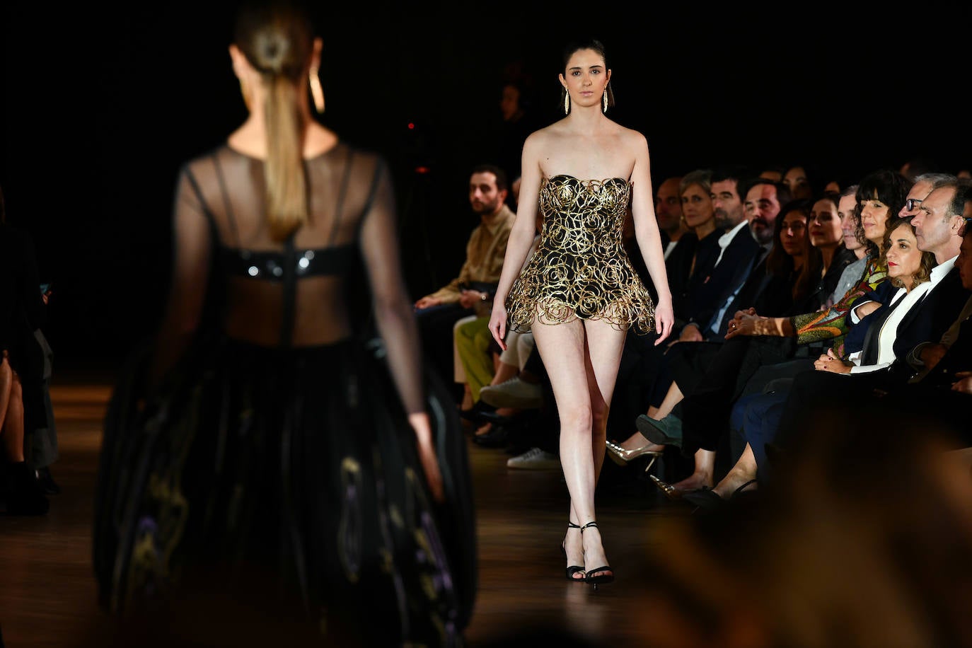 Isabel Sanchis se estrena en San Sebastián Moda Festival a lo grande