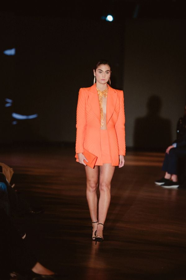 Desfile de Isabel Sanchis en Balenciaga