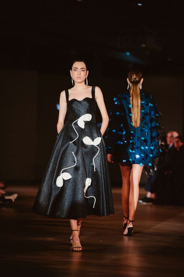 Desfile de Isabel Sanchis en Balenciaga