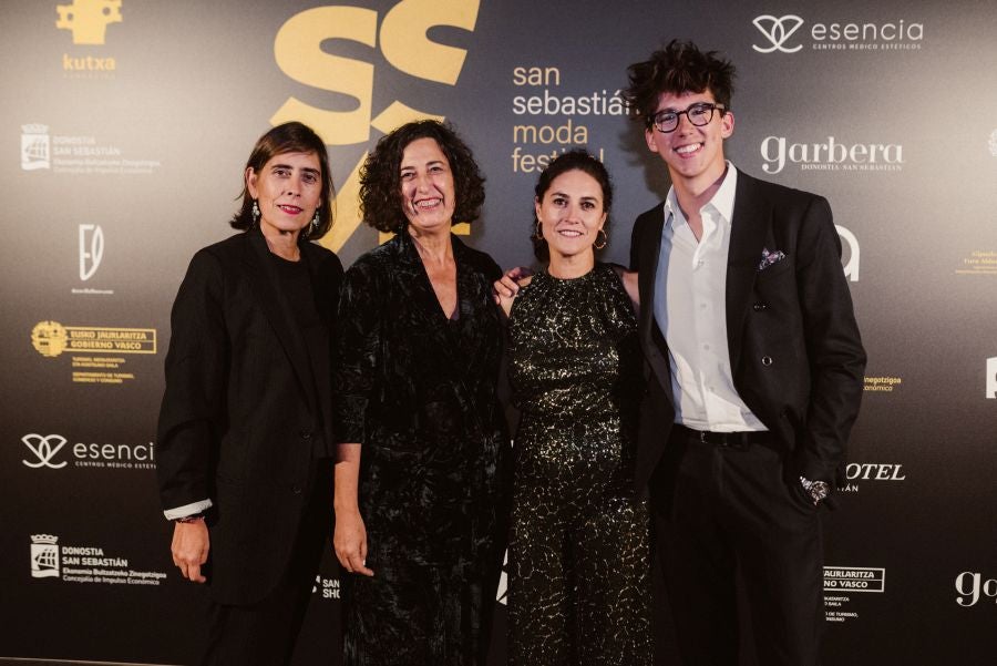 Photocall del desfile de Isabel Sanchis