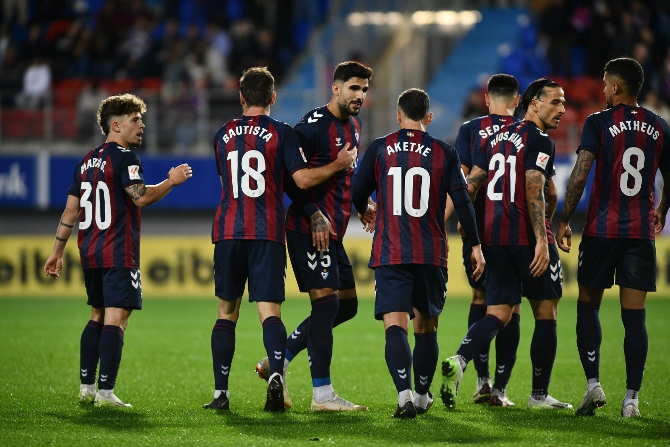 Las mejores imágenes de la &#039;manita&#039; del Eibar al Valladolid