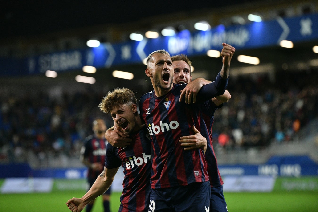 Las mejores imágenes de la &#039;manita&#039; del Eibar al Valladolid