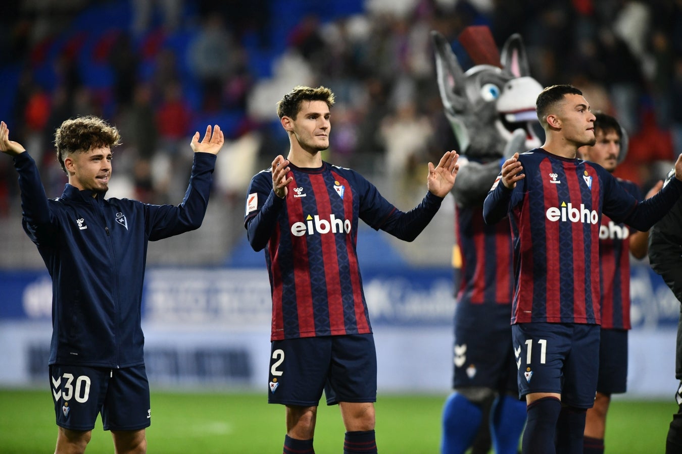 Las mejores imágenes de la &#039;manita&#039; del Eibar al Valladolid