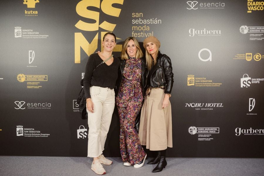 Loreak Mendian fusiona formas atemporales