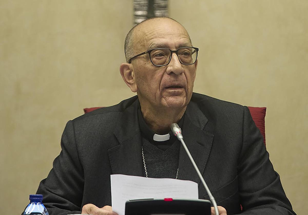 El presidente de la Conferencia Episcopal Española (CEE) y cardenal arzobispo de Barcelona, Juan José Omella