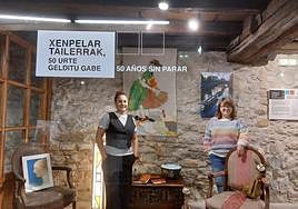 Maite Gartzia, concejala de Cultura y Arantxa Vega, técnica de Patrimonio Cultural.