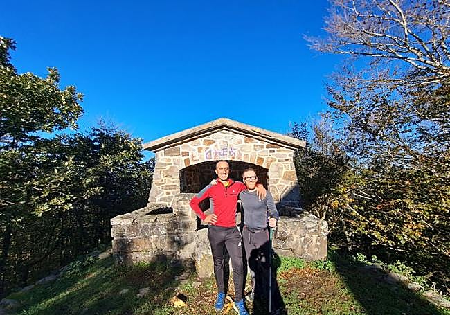 Los hermanos legazpiarras Asier y Mikel se dieron una vuelta por los alrededores de Legazpi.