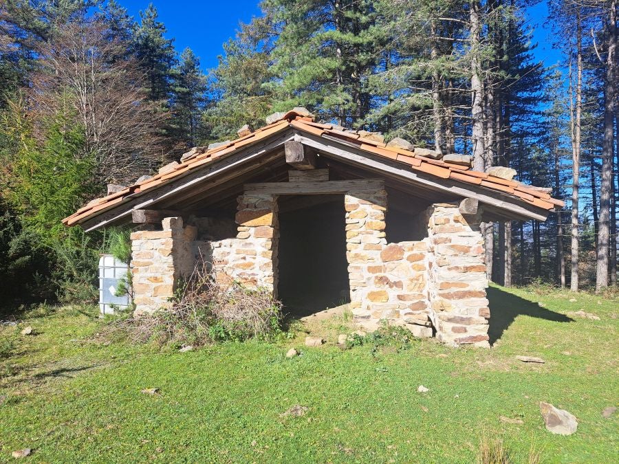 Gorostiaga: un bonito paseo por los montes de Legazpi