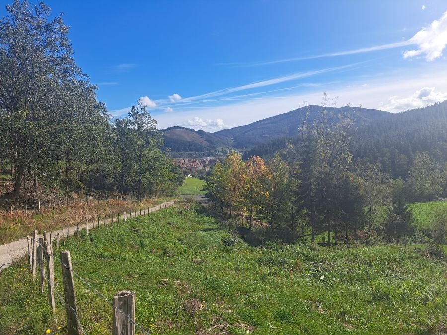 Gorostiaga: un bonito paseo por los montes de Legazpi