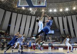 Alex Barcello: 36 puntos y 50 de valoración este domingo. Obviamente, MVP del partido.